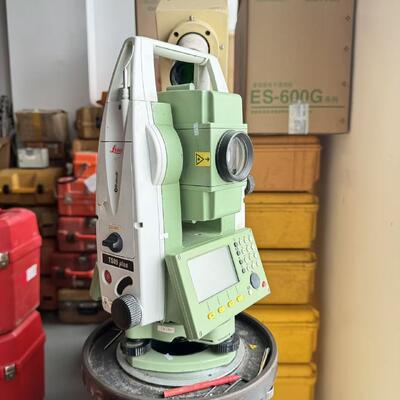Λεικά TS09 Συνολικός Σταθμός με 5,0 ′′ χωρητική οθόνη Multi-Touch 1000m Non Prism Distance και ενσωμάτωση θύρας USB